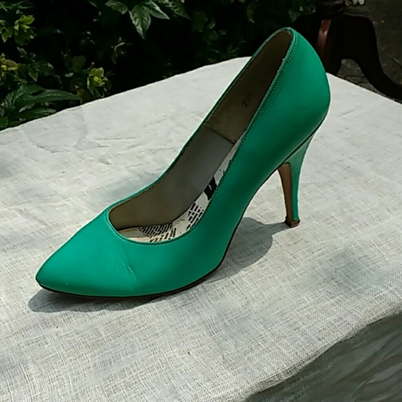 80's Vintage Buskens Pumps - Picture 1 of 2